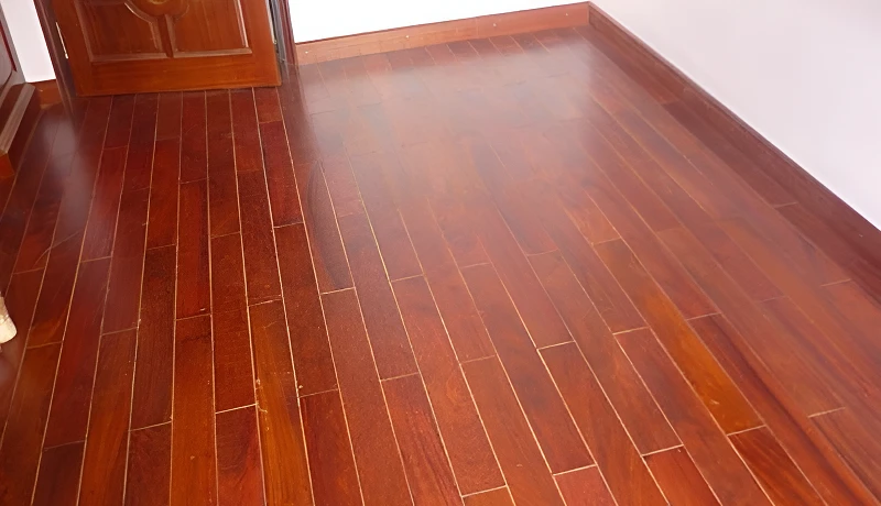 Mẫu sàn gỗ hương đỏ nguyên thanh solid