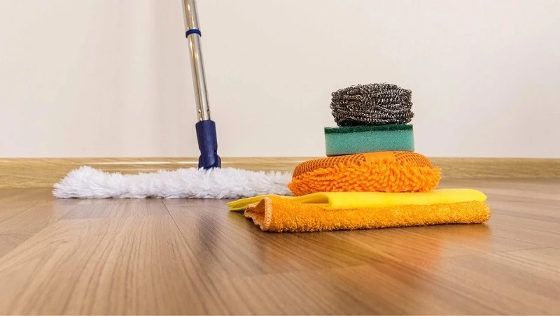 Sàn gỗ cần được bảo dưỡng cẩn thận để tăng độ bền 