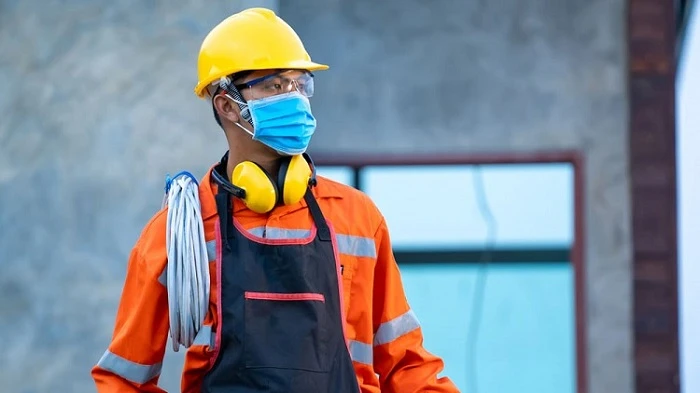 Dụng Cụ Khi Lắp Đặt Sàn Gỗ Để Đảm Bảo An Toàn