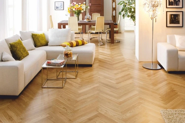Mẫu sàn gỗ công nghiệp Ninh Bình lát xương cá cho phòng khách