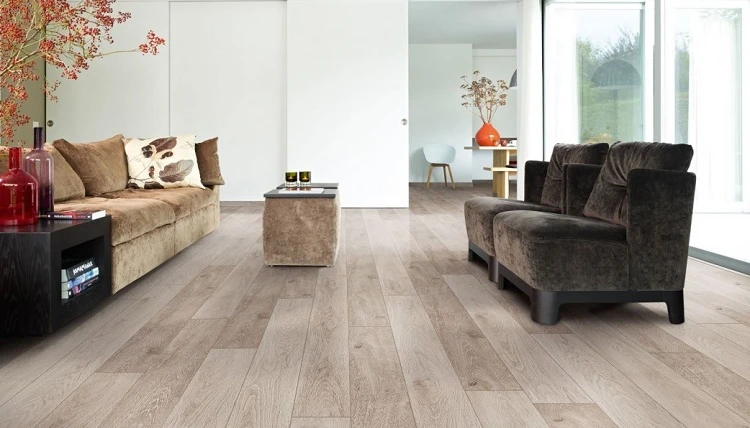 Cách xử lý sàn gỗ công nghiệp bị ngấm nước hiệu quả
