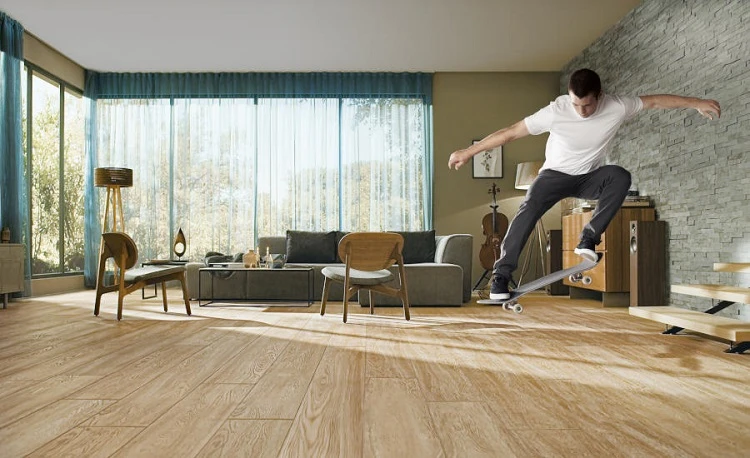 Đánh giá khả năng chống trầy xước của sàn gỗ công nghiệp